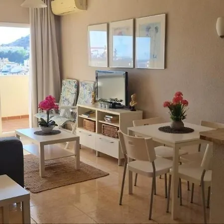 Benalbeach 2 Bedroom Sea View -ref 4-419