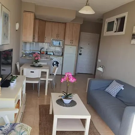 Daire Benalbeach 2 Bedroom Sea View -ref 4-419 *