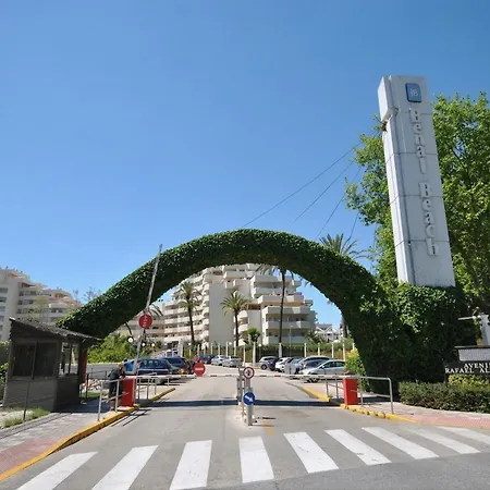 Benalbeach 2 Bedroom Sea View -ref 4-419 Daire *